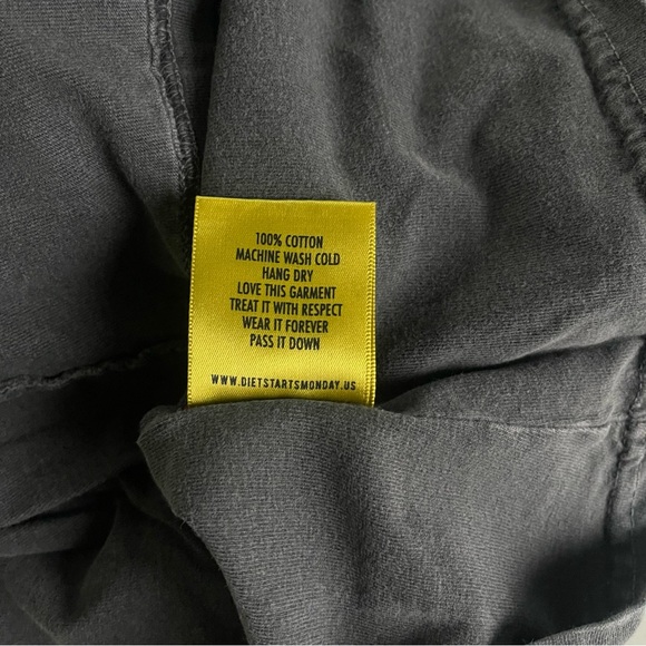 DIET STARTS MONDAY - Men’s Skull Graphic Tee - Picture 7 of 7